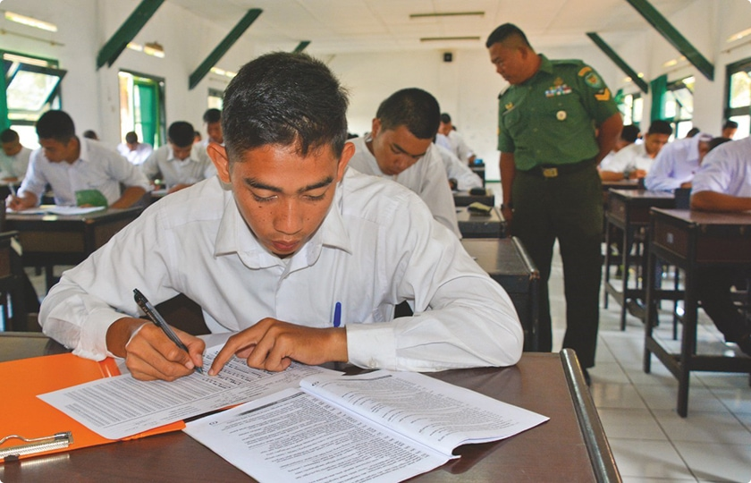 Taklukkan Tes TNI AD 2025: Panduan Lengkap dari Administrasi hingga Kesamaptaan